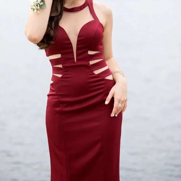 Dave & Johnny Dresses | Dave And Johnny Dress Prom/Wedding/Event In Burgundy | Color: Purple/Red | Size: 0 | Victoriafrei868's Closet